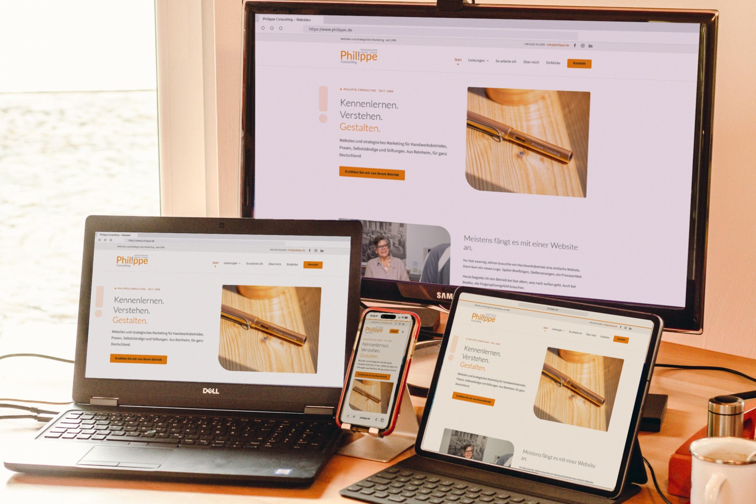 Die neue Website von Philippe Consulting auf Monitor, Laptop, Tablet und Smartphone